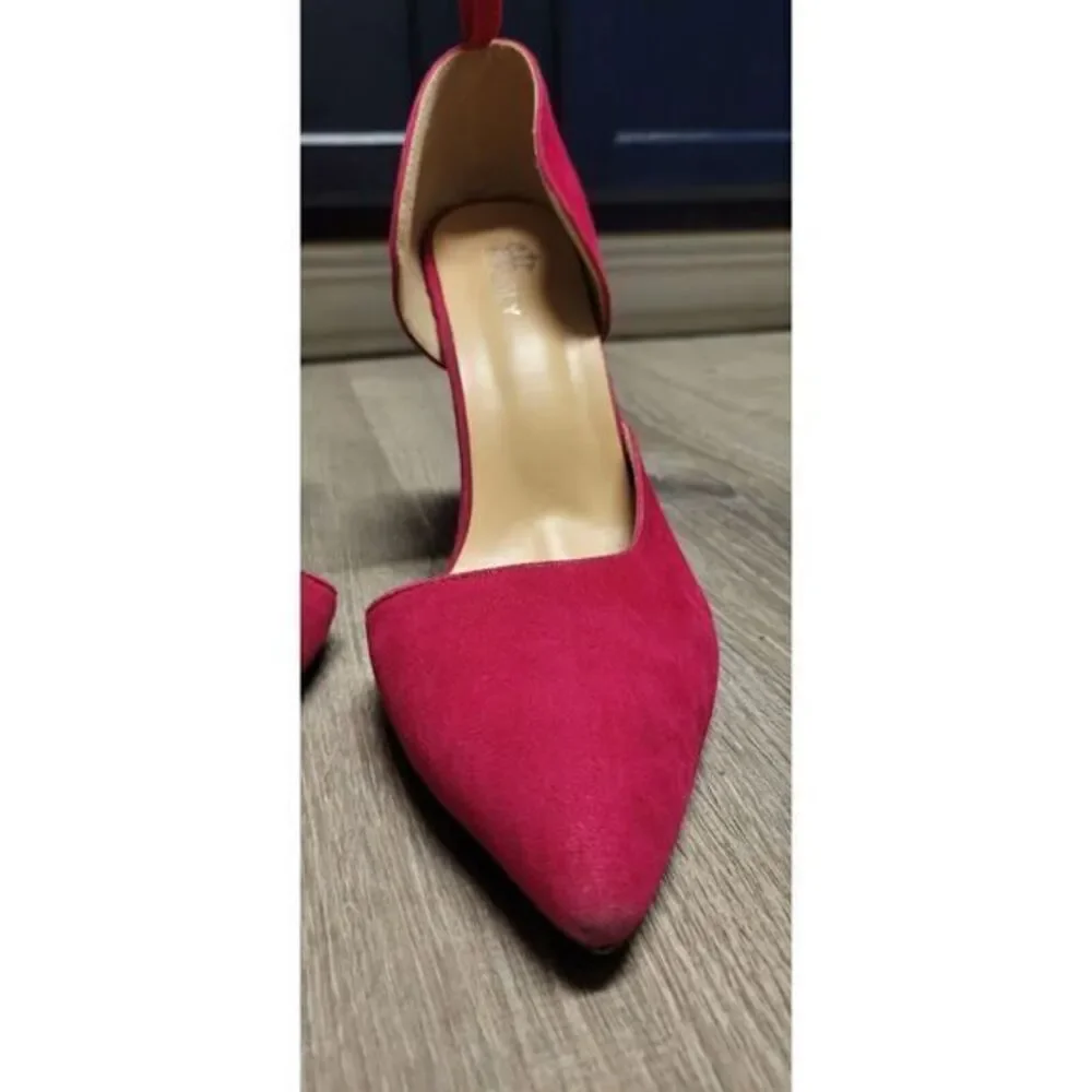 MM JULY Women's Red Faux Suede Pointed Toe Heels‎ US Size 10
